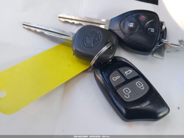Aukcja sprzedaży 2006 Toyota Rav4 Limited, vin: JTMBD31V965032403, numer aukcji: 46233969
