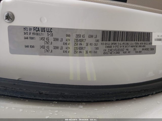 Продажа на аукционе авто 2018 Chrysler Pacifica Hybrid Touring Plus, vin: 2C4RC1H76JR318167, номер лота: 46233975