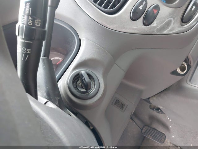 Aukcja sprzedaży 2001 Toyota Sequoia Limited V8, vin: 5TDBT48A31S046487, numer aukcji: 46233978