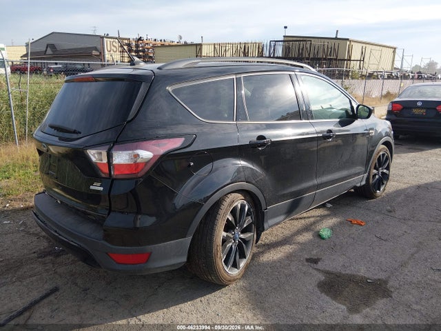 Продаж на аукціоні авто 2018 Ford Escape Se, vin: 1FMCU9GD6JUA96589, номер лоту: 46233994