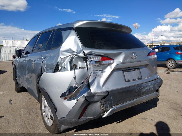 Продажа на аукционе авто 2022 Toyota Corolla Cross L, vin: 7MUAAABG1NV003128, номер лота: 46234005