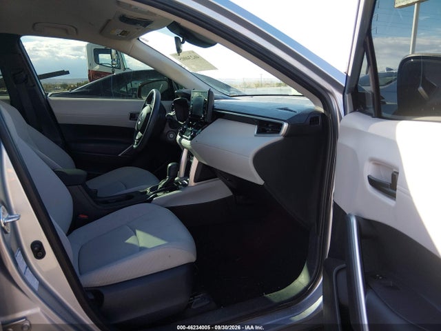 Продажа на аукционе авто 2022 Toyota Corolla Cross L, vin: 7MUAAABG1NV003128, номер лота: 46234005