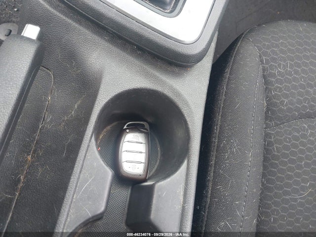 Hyundai Elantra Value Edition 2020 5NPD84LF3LH629518 Image 11