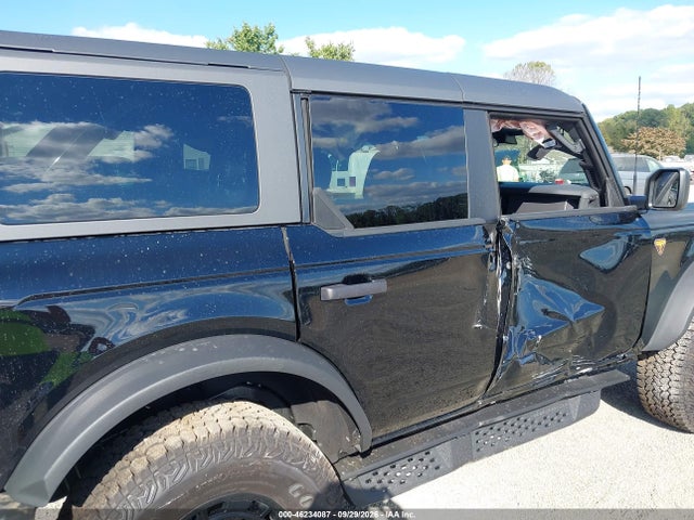 46234087 :رقم المزاد ، 1FMEE9BP5TLA44676 vin ، 2026 Ford Bronco Badlands مزاد بيع