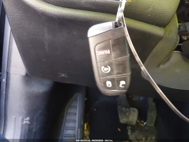2017 Jeep Renegade Altitude 4x4 მანქანა იყიდება აუქციონზე, vin: ZACCJBBB2HPG54704, აუქციონის ნომერი: 46234116