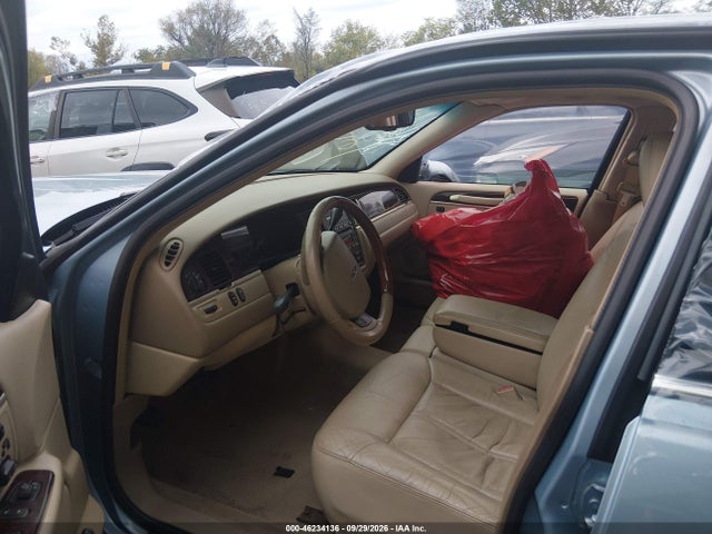 46234136 :رقم المزاد ، 2LNHM82VX8X642359 vin ، 2008 Lincoln Town Car Signature Limited مزاد بيع