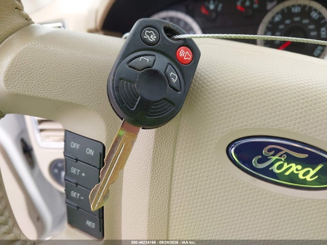 Продажа на аукционе авто 2011 Ford Escape Limited, vin: 1FMCU0EG5BKC51252, номер лота: 46234166