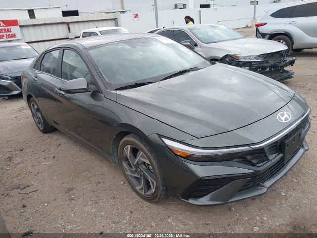 2025 Hyundai Elantra Limited მანქანა იყიდება აუქციონზე, vin: KMHLP4DG5SU983742, აუქციონის ნომერი: 46234180