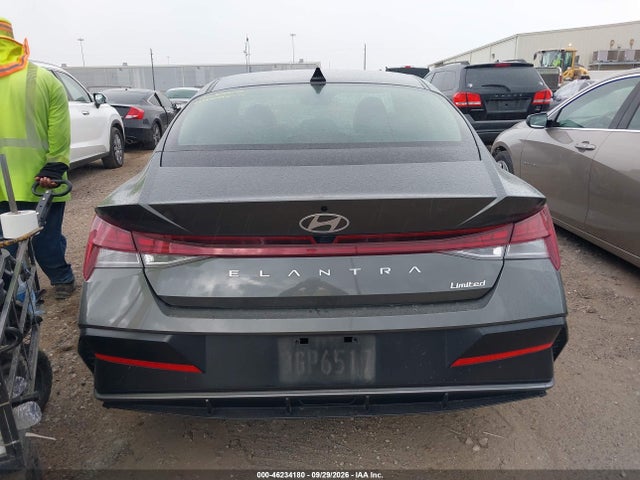 2025 Hyundai Elantra Limited მანქანა იყიდება აუქციონზე, vin: KMHLP4DG5SU983742, აუქციონის ნომერი: 46234180