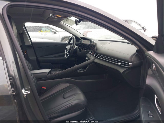 2025 Hyundai Elantra Limited მანქანა იყიდება აუქციონზე, vin: KMHLP4DG5SU983742, აუქციონის ნომერი: 46234180