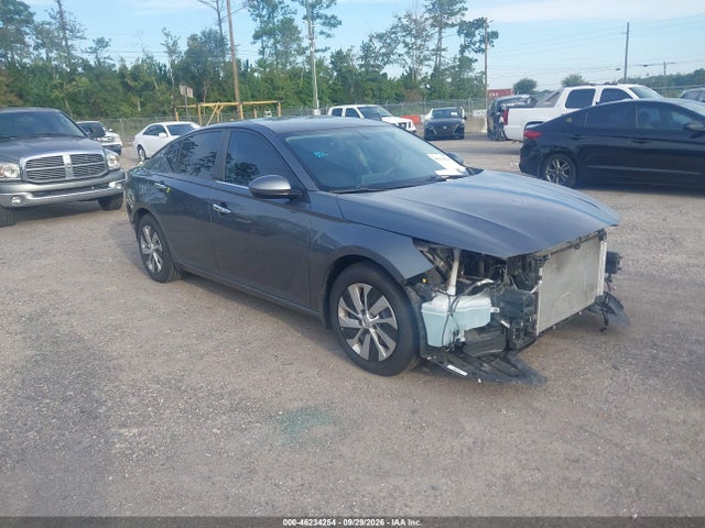 46234254 :رقم المزاد ، 1N4BL4BV4LN320919 vin ، 2020 Nissan Altima S Fwd مزاد بيع