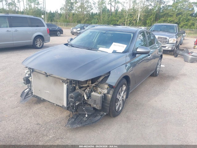 46234254 :رقم المزاد ، 1N4BL4BV4LN320919 vin ، 2020 Nissan Altima S Fwd مزاد بيع