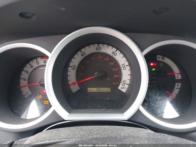 46234291 :رقم المزاد ، 5TFTU4GN6BX010729 vin ، 2011 Toyota Tacoma Prerunner V6 مزاد بيع