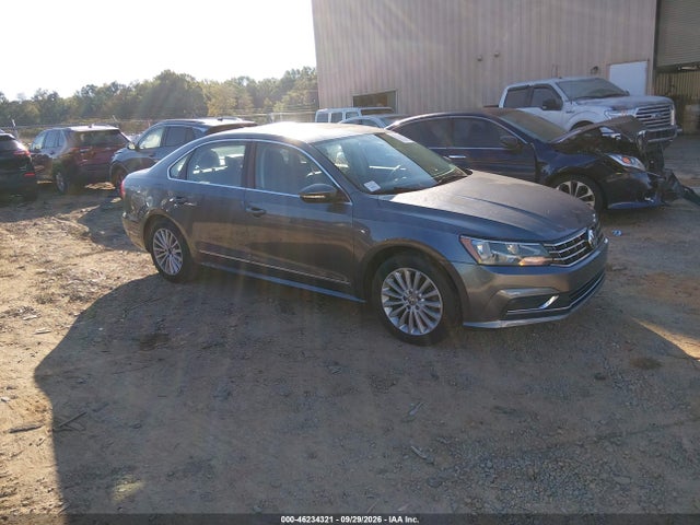 46234321 :رقم المزاد ، 1VWBT7A33GC008830 vin ، 2016 Volkswagen Passat 1.8t Se مزاد بيع