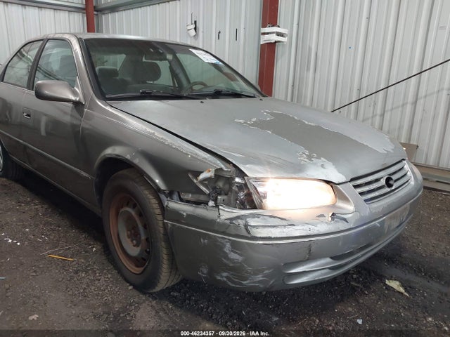 46234357 :رقم المزاد ، JT2BF22K6W0141612 vin ، 1998 Toyota Camry Ce/le/xle مزاد بيع