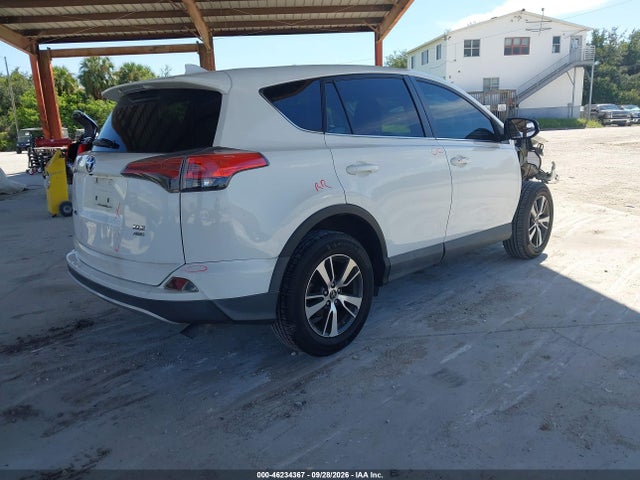 Продажа на аукционе авто 2016 Toyota Rav4 Xle, vin: 2T3RFREV1GW483535, номер лота: 46234367