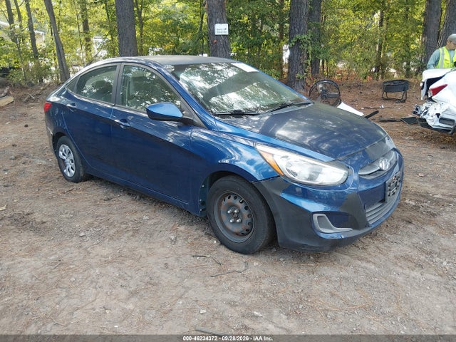 46234372 :رقم المزاد ، KMHCT4AE8FU884577 vin ، 2015 Hyundai Accent Gls مزاد بيع