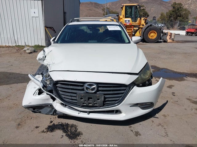 2018 Mazda Mazda3 Touring მანქანა იყიდება აუქციონზე, vin: 3MZBN1V34JM216710, აუქციონის ნომერი: 46234378
