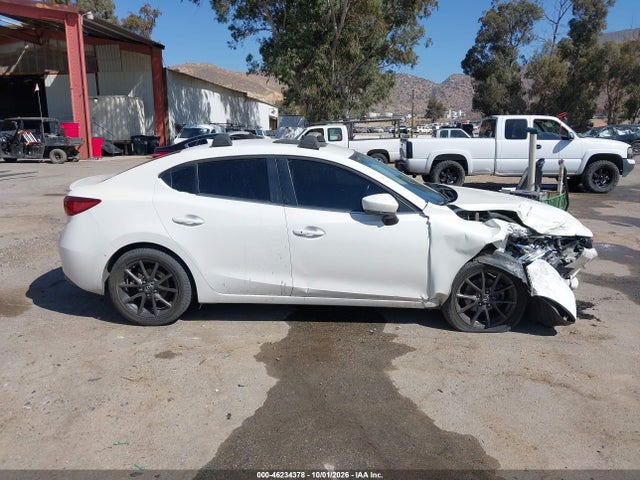 2018 Mazda Mazda3 Touring მანქანა იყიდება აუქციონზე, vin: 3MZBN1V34JM216710, აუქციონის ნომერი: 46234378