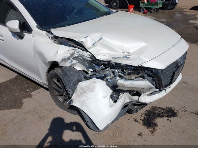 2018 Mazda Mazda3 Touring მანქანა იყიდება აუქციონზე, vin: 3MZBN1V34JM216710, აუქციონის ნომერი: 46234378