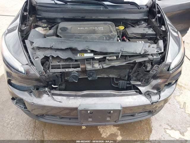 46234387 :رقم المزاد ، 1C4PJMCB5EW248183 vin ، 2014 Jeep Cherokee Latitude مزاد بيع