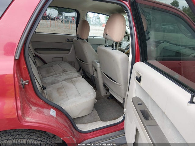 2010 Ford Escape Xlt მანქანა იყიდება აუქციონზე, vin: 1FMCU0DG7AKC44142, აუქციონის ნომერი: 46234424