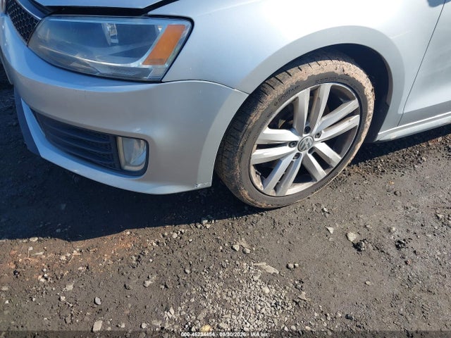 Продажа на аукционе авто 2014 Volkswagen Jetta Gli, vin: 3VW4T7AJ8EM393112, номер лота: 46234454