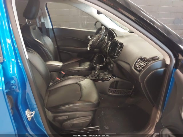 46234482 :رقم المزاد ، 3C4NJDBB5KT697938 vin ، 2019 Jeep Compass Altitude 4x4 مزاد بيع