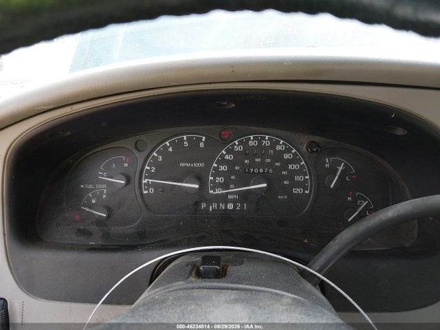 2000 Ford Explorer Xlt მანქანა იყიდება აუქციონზე, vin: 1FMZU73E9YZB47481, აუქციონის ნომერი: 46234514