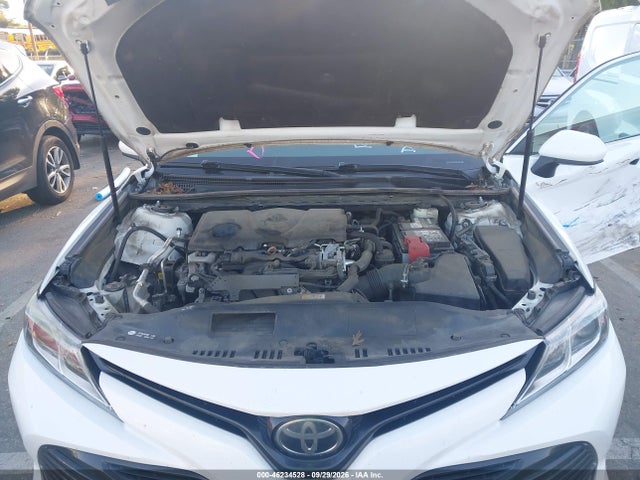 2018 Toyota Camry L მანქანა იყიდება აუქციონზე, vin: 4T1B11HK0JU077457, აუქციონის ნომერი: 46234528
