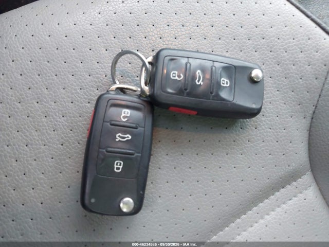 46234586 :رقم المزاد ، 3VW637AJ5DM228917 vin ، 2013 Volkswagen Jetta Hybrid Sel مزاد بيع