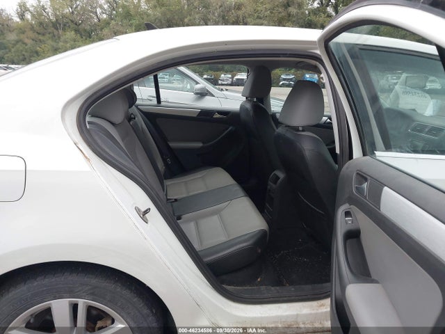 46234586 :رقم المزاد ، 3VW637AJ5DM228917 vin ، 2013 Volkswagen Jetta Hybrid Sel مزاد بيع