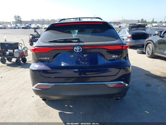 JTEAAAAH2PJ119017 Toyota Venza Xle
