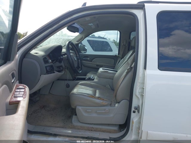 Продажа на аукционе авто 2007 Chevrolet Suburban 1500 Lt, vin: 3GNFC16057G283085, номер лота: 46234650
