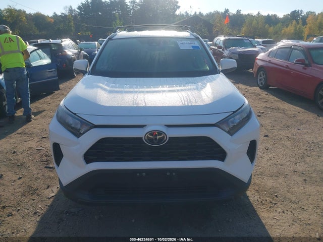 46234691 :رقم المزاد ، 2T3G1RFV4MC184154 vin ، 2021 Toyota Rav4 Le مزاد بيع