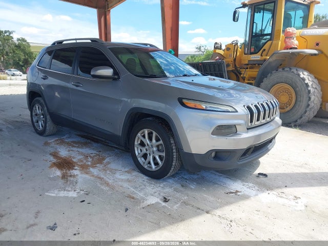 46234693 :رقم المزاد ، 1C4PJLCSXGW115111 vin ، 2016 Jeep Cherokee Latitude مزاد بيع