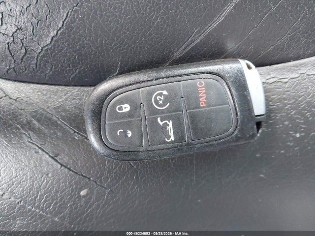 46234693 :رقم المزاد ، 1C4PJLCSXGW115111 vin ، 2016 Jeep Cherokee Latitude مزاد بيع