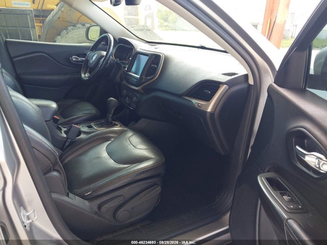 46234693 :رقم المزاد ، 1C4PJLCSXGW115111 vin ، 2016 Jeep Cherokee Latitude مزاد بيع