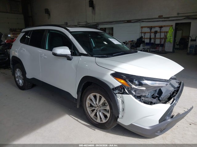 46234699 :رقم المزاد ، 7MUBAABG3PV071549 vin ، 2023 Toyota Corolla Cross Le مزاد بيع