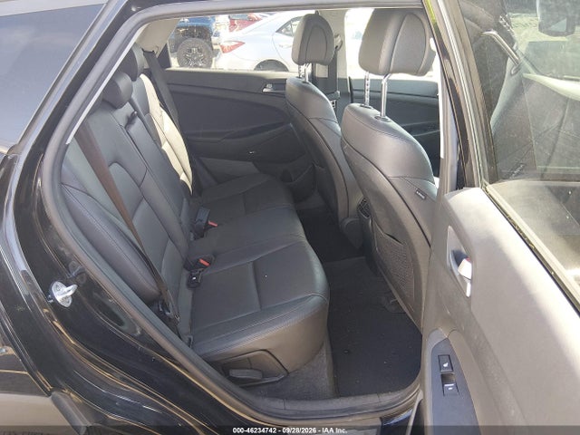 Hyundai Tucson Limited 2017 KM8J3CA24HU390744 Image 8