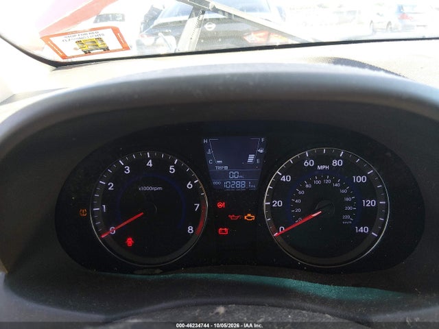 46234744 :رقم المزاد ، KMHCT4AE7EU777468 vin ، 2014 Hyundai Accent Gls مزاد بيع