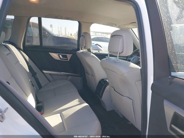 46234787 :رقم المزاد ، WDCGG0EB2FG372499 vin ، 2015 Mercedes-benz Glk 250 Bluetec 4matic مزاد بيع