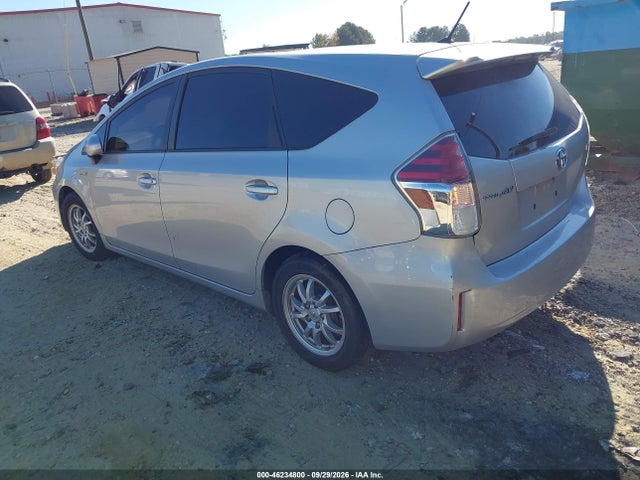 Продажа на аукционе авто 2015 Toyota Prius V Two, vin: JTDZN3EU6FJ035182, номер лота: 46234800