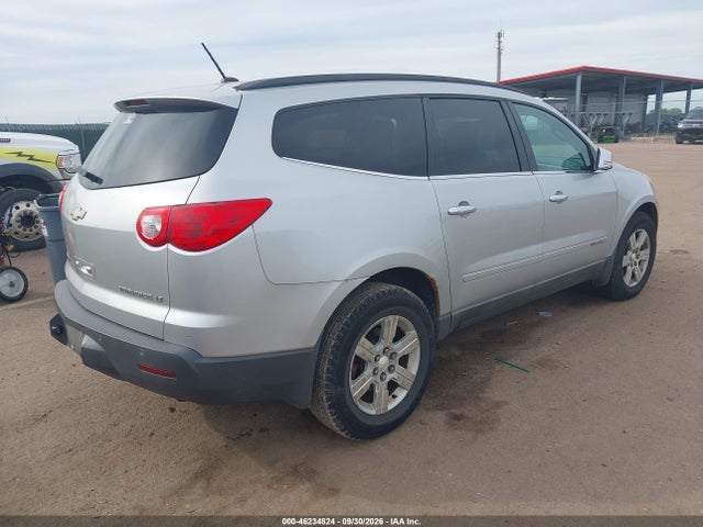 46234824 :رقم المزاد ، 1GNEV23DX9S136324 vin ، 2009 Chevrolet Traverse Lt مزاد بيع