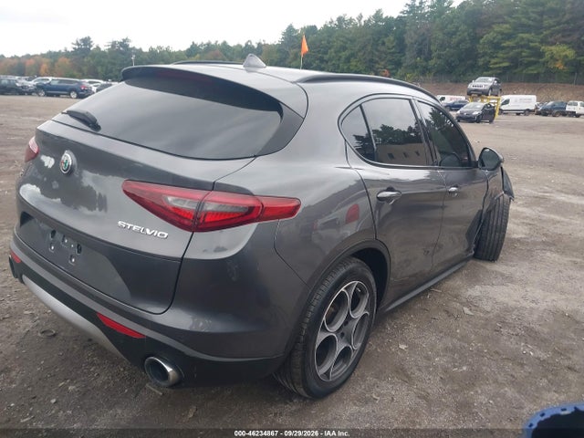 ZASFAKPN6J7B61425 Alfa Romeo Stelvio Sport Awd