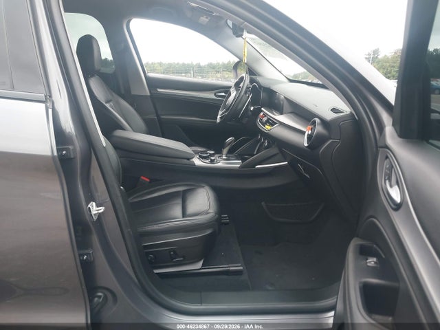 ZASFAKPN6J7B61425 Alfa Romeo Stelvio Sport Awd