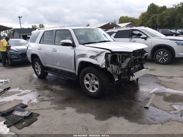 2018 Toyota 4runner Sr5 Premium მანქანა იყიდება აუქციონზე, vin: JTEBU5JR4J5523996, აუქციონის ნომერი: 46234929