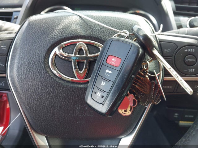 4T1B61HK8KU165756 Toyota CAMRY XSE
