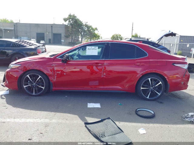 4T1B61HK8KU165756 Toyota CAMRY XSE
