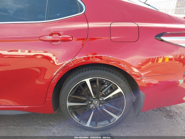 4T1B61HK8KU165756 Toyota CAMRY XSE